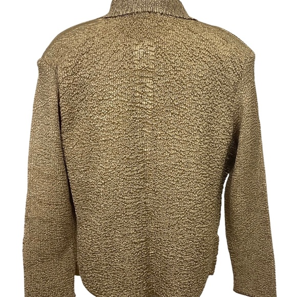 John A 2 Piece Gold Set Size Large - Picture 3 of 7